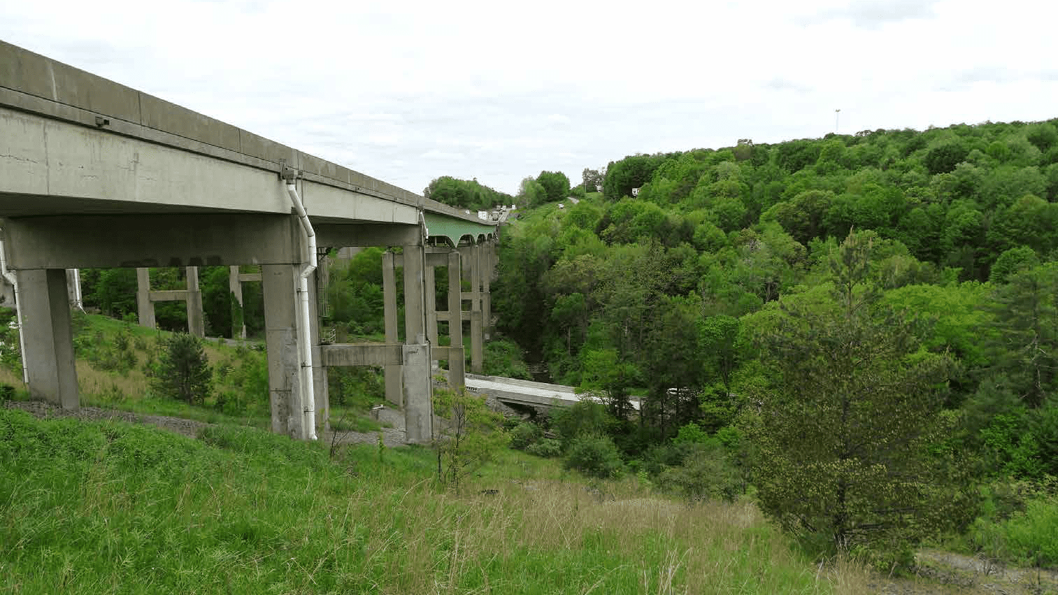 Canoe Creek bridge over Tippecanoe Road